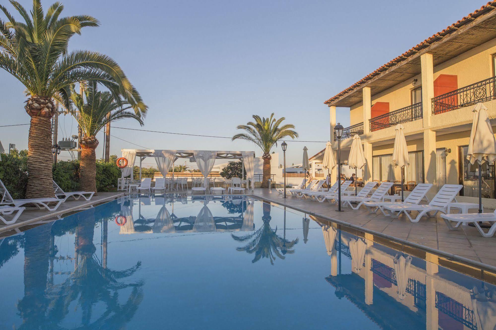 Creta Aquamarine Hotel Platanes  Exterior photo