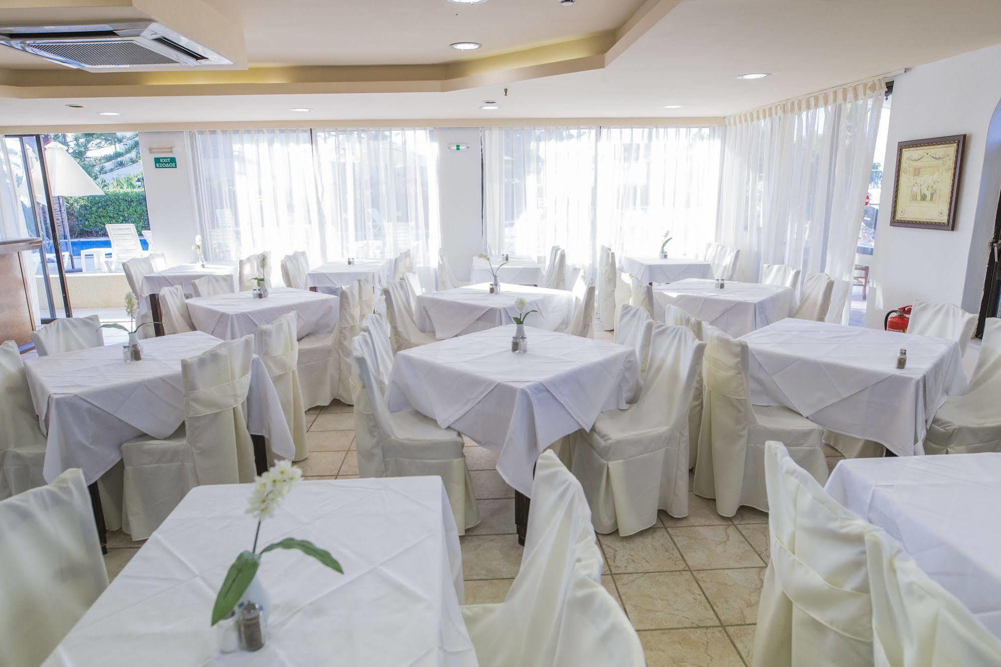 Creta Aquamarine Hotel Platanes  Exterior photo